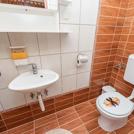 Buskulic Anamarija 1 By Interhome Apartment Vir