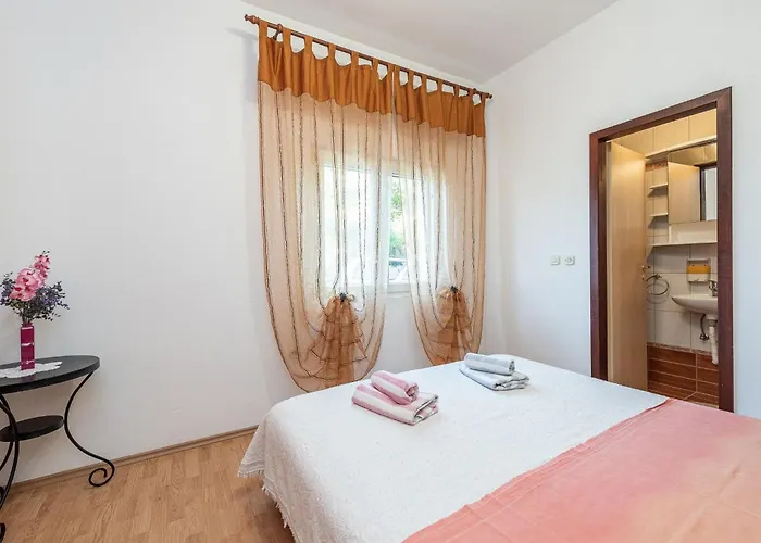 Apartament Buskulic Anamarija 1 By Interhome *