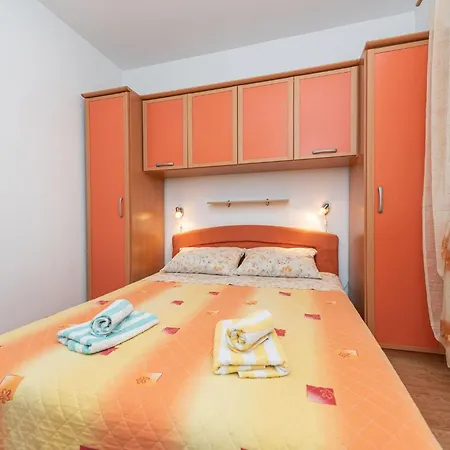 Appartamento Buskulic Anamarija 1 By Interhome Vir