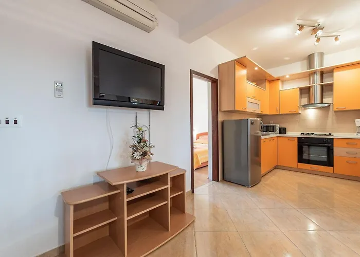 Buskulic Anamarija 1 By Interhome Apartment *